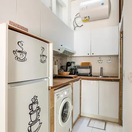 Comfy Away - Estudio En Patio De Vecinos En Las Setas Seville Exterior photo